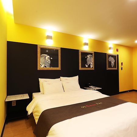 เอสเอ็ม บูทิก โฮเต็ล Hotel โซล ภายนอก รูปภาพ