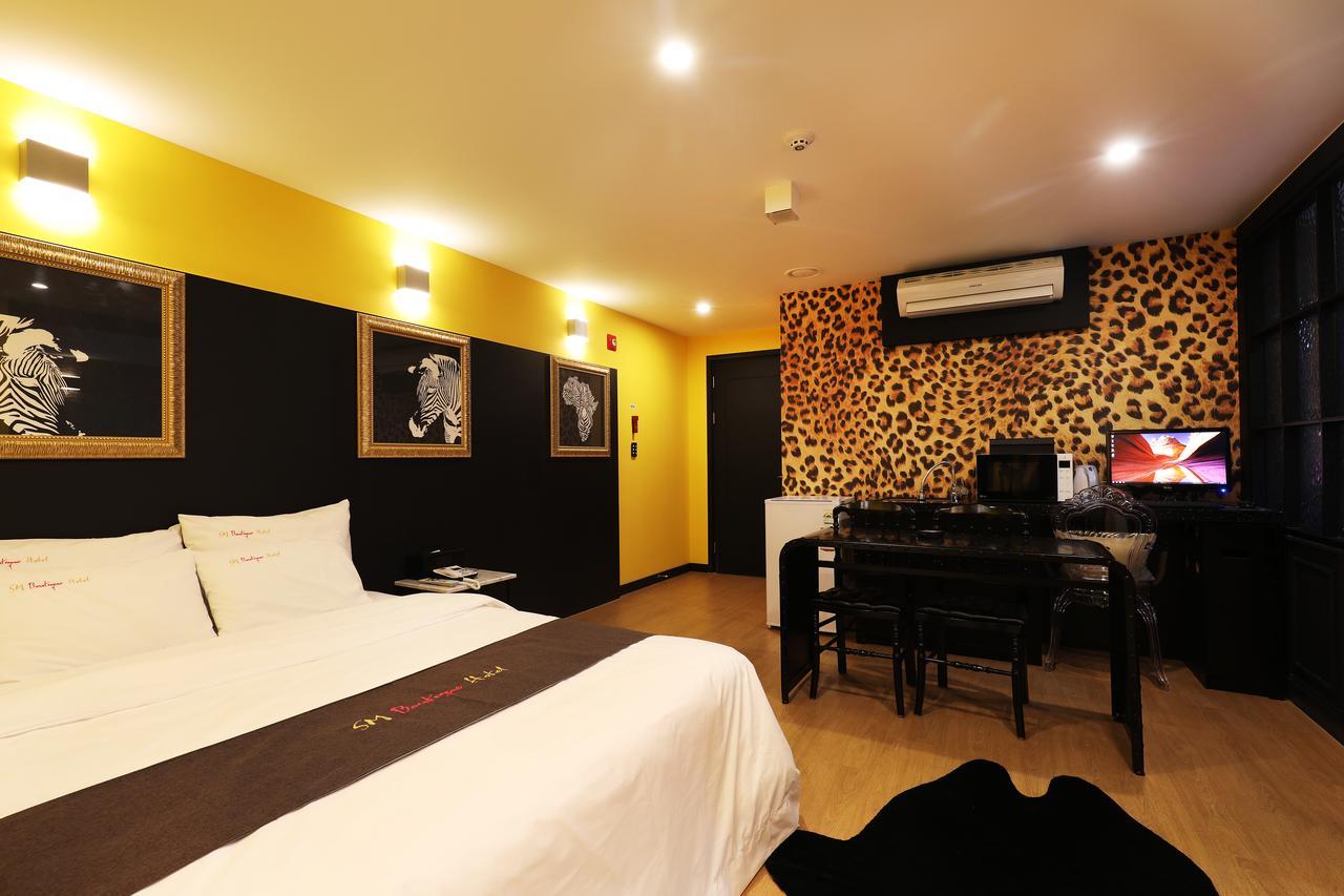 เอสเอ็ม บูทิก โฮเต็ล Hotel โซล ภายนอก รูปภาพ